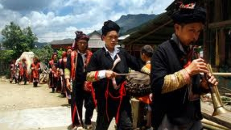 Lầy tzình phát sinh ìu miền vả thứ 3 hoi 24/3/2015