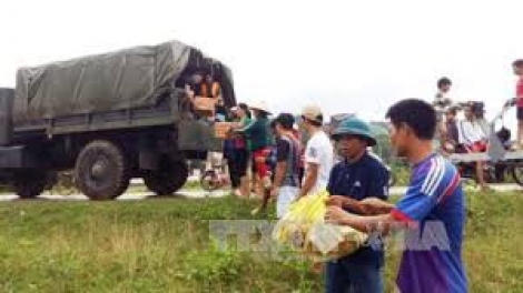 Bí thư đoàn xía tzấu can pez Hồ nhây lấy záo