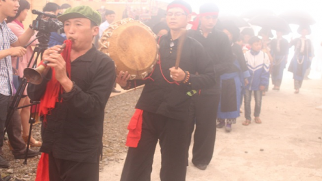 Lầy tzình khzáng ca páo dung chủ nhật, 24/12/2017