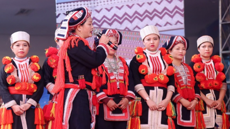 Lầy tzình páo dung chủ nhật hoi 7/10/2018