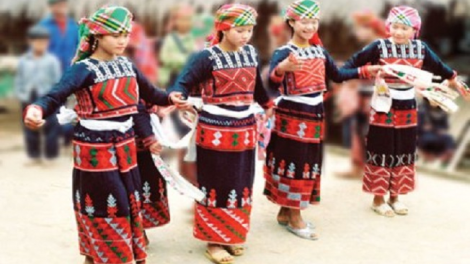 Coz phính miền Việt Nam nhây lầy tzình páo dung thứ 6 hoi 26/1/2018