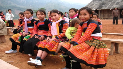 Coz phính miền Việt Nam nhây lầy tzình páo dung thứ 3 hoi 27/3/2018