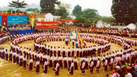 Coz phính miền Việt Nam nhây lầy tzình páo dung thứ 3 hoi  2/1/2018