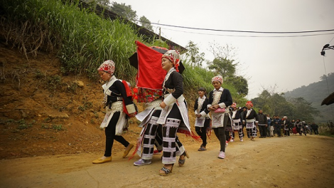 Lầy tzình phát sinh ìu miền vả thứ 7 hoi 26/10/2019