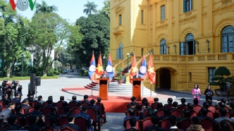 Pơđut Thun mut hrom  giăng mah Việt Nam - Lao, Lao – Việt Nam thun 2017