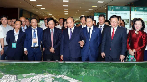 Khua dêh ]ar ơi Nguyễn Xuân Phúc nao jơnum Hà Nội ngă hrom hăng pơđ^ kyar