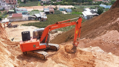 Lâm Đồng mă pơkong bruă ]uk pơdăo lo\n glai ]a ]ot