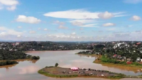 Jơnum pơdă gơnam s^ mơdrô jar kmar Việt Nam-Kur pơphun [ơi Daknông