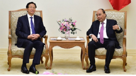 Khua dêh ]ar tu\ jum Khua ding jum đang hmua, plơi pla dêh ]ar Kha]