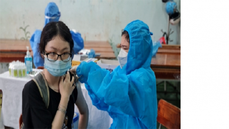 Gia Lai: Tlâ̆o vaccine Covid 19 kơ čơđai sang hră mơ̆ng 12 truh 18 thun