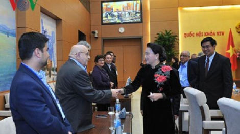 Khua git gai pơ ala mơnuih [on sang dêh ]ar tu\ jum Khul rơnuk rơnua ro\ng lo\n tơnah