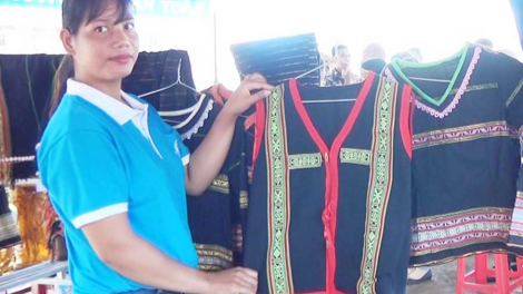 Plơi Sơr: Djă pioh gru mơ`am băn ao đưm