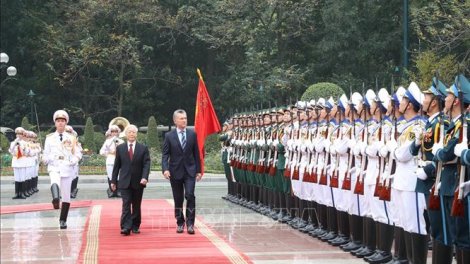 Khoa mir sir dêh ]ar Argentina sit nik rai c\uă dêh ]ar Việt Nam