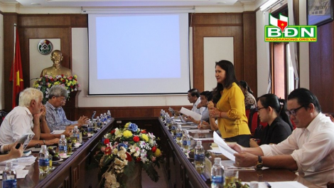 Daknong kiăng gir run djă pioh pơđ^ kyar Đang bơnga lo\n mơnai