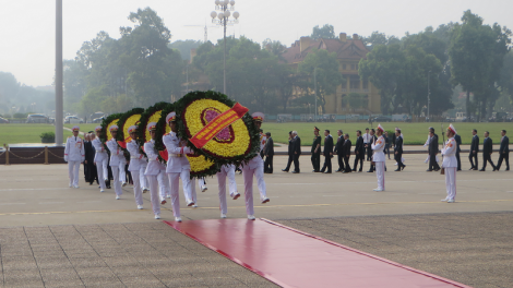 Khua mua ping gah, kơnuk kơna ]uh `ang h’u\ kơ [ing tơhan pơsăn drơi kơ lo\n ia
