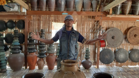 Sa c\ô tơdăm Bahnar djă pioh gru grua đưm hăng tơlơi c\uă ngui homestay