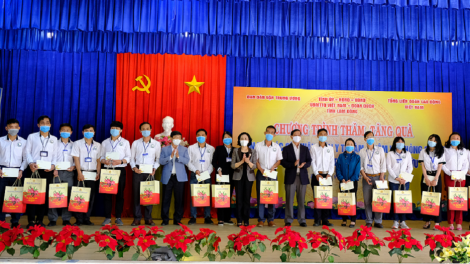 Yă Trương Thị Mai nao ]uă, [ơk gơnam tết kơ anom bruă ia jrao Lâm Đồng