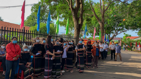 Kual Dap Kơdư-hơmâo tơring glông 100% mrô mơnuih plĕ hră ruah khua