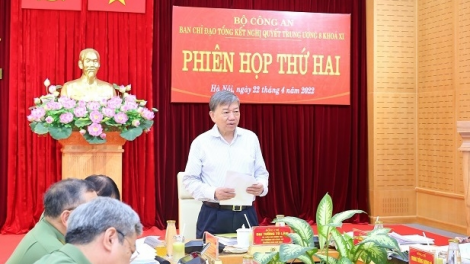 Khua ding jum Tô Lâm jơnum Grŭp črâo ba klah čun Tơlơi pơtrun pơsit Ping gah mrô 8 tal 11