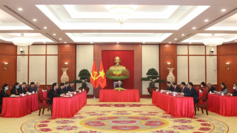 Khua git gai Ping gah dêh čar ta ơi Nguyễn Phú Trọng bơkơtuai hăng Khua dêh čar Đức