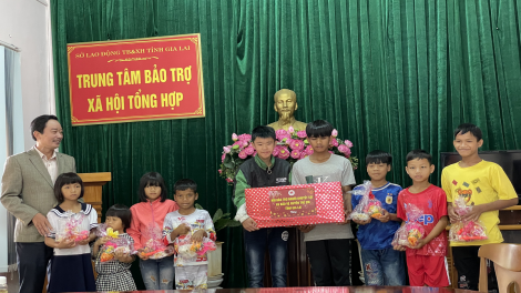 Mơak čơkă blan bơrơmi ƀơi sang bruă djru mơnuih mơnam Gia Lai