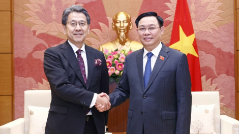 Khua git gai wai lăng pơ ala mơnuih ƀôn sang dêh čar tŭ jum Khua Khul wai lăng Sang prăk gum hrom Jar kơmar Japan