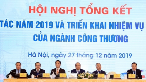 Thủ tướng Nguyễn Xuân Phúc tus bal Pơrjum tơn jơh lơh broă nam 2019 bơh gah công thương dê