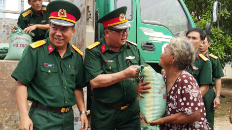 Bơt bơtàu nùs nhơm tam klac bal ling klàng làng bol tàm tiah nhàr dà lơgar Tây Nguyên