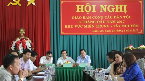 Pơrjum tàm jàu broă lơh kòn cau tiah tàm gùl lơgar – Tây Nguyên