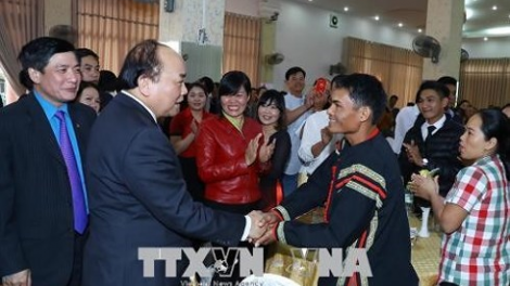 Thủ tướng Nguyễn Xuân Phúc còp să, chờ gờm satềp tàm càr Dak Nông