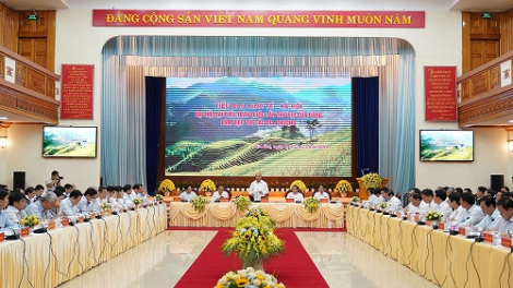 Thủ tướng lơh broă mờ kuang đơng lam bồ tờm ală càr tiah đah tô dà lơgar