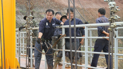 Bơta aniai bơtơ\t dơng dà hìu ma\y pờ tơik ồs đèng Dak Kar – jơnau pal kah kwi kwơ mờ sền ờ sơ\p