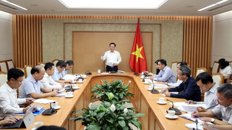 Phó Thủ tướng ồng Vương Đình Huệ: sền gròi dồs lơgar ndai bơh tơl mpồl lơh sa kă bro dê