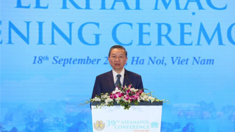 Mu\t pơrjum Tư lệnh Cảnh sát ală lơgar Đông Nam Á dơ\ 39