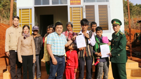 Mpồl đơng lam ling sền gàr tiah nhàr dà lơgar càr Dak Nông pà hìu làng bol kis tàm tiah nhàr dà lơgar