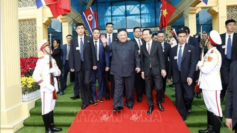 Chủ tịch lơgar Triều Tiên còp mùl màl lơgar Việt Nam