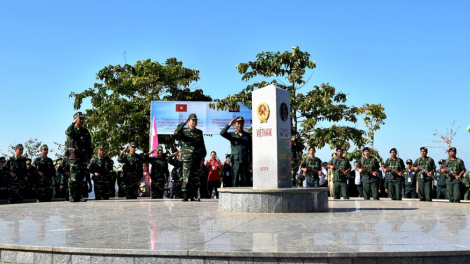 Kon Tum: Kơ\ kơl jăp kơnhoàl ù tiah sơne\ pe tiah nhàr lơgar