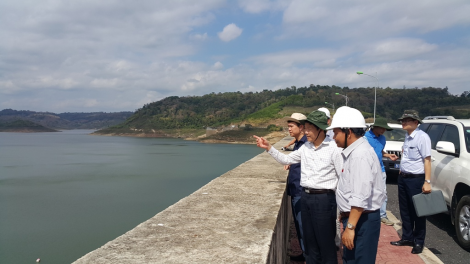 Tổng cục thuỷ lợi lòt sền broa\ lơh sơndra\ trồ prang soat dà tàm ờ ua\  càr tàm Tây Nguyên