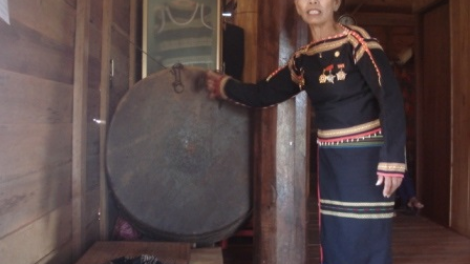 Sơng gơr kơl tau rơpu tàm rài kis đah huềng bơh kòn cau Rơđê dê