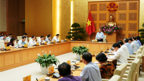 Thủ tướng Nguyễn Xuân Phúc đơng lam pơrjum Mpồl đơng lam khà pria\ dà lơgar