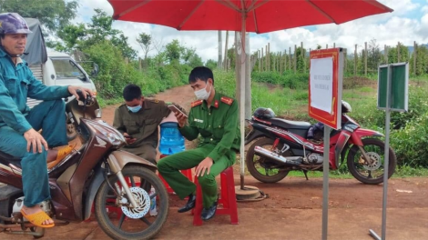 Gia Lai: Tam cah is 1 [òn nàng kơryan kòp bạch hầu