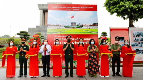 Ràng tơlik Gơlang [ồc Chủ tịch Hồ Chí Minh – rùp mòn bơkàu gam sùm