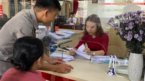 Agribank Dak Nông: Dong kờl mpồl lơh sa kă bro mờ hìu lơh sa sơrlèt mờ kal ke tơnơ\ mờ kòp Covid-19