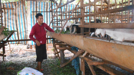 Klau pơnu kòn đời bèp jòi broă lơh sa bơh ròng be