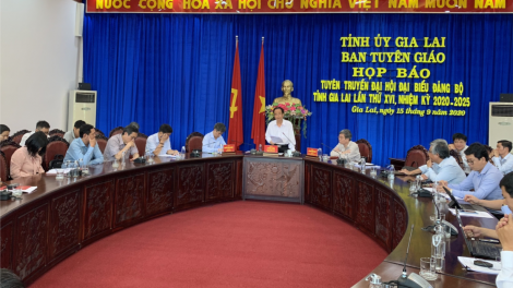 Ngai 27 nhai 9 tus, càr Gia Lai bơyai lơh pơrjum dờng Đảng bộ càr