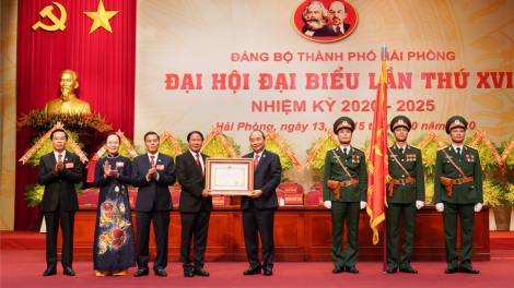 Thủ tướng ồng Nguyễn Xuân Phúc tus pơrjum Đảng bộ [òn dờng Hải Phòng