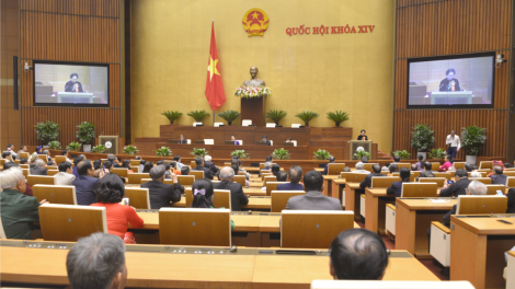 Chủ tịch Quốc hội tìp măt ală kuang bàng tus pơrjum dờng pơn jờng ală broă lơh bơsram sră gùt lơgar