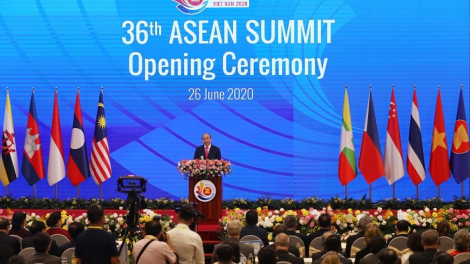 Thủ tướng ồng Nguyễn Xuân Phúc geh đơng lam pơrjum dờng mpồl ASEAN 37