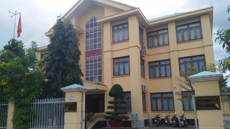 Sở Y tế càr Kon Tum yal cồng nha xét nghiệm kòp SARS - CoV-2 bơh cau bơsram lơgar Lào