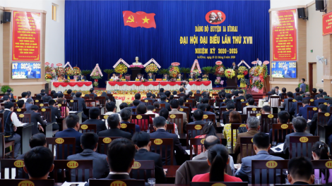 Kon Tum sơnđờm mu\t Pơrjum dờng cau ala măt Đảng bộ kơnhoàl Ia H’Drai dơ\ 17